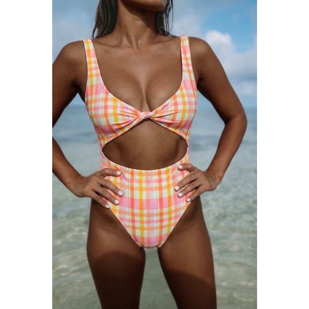 Skatie• ‘Chloe’ One Piece In SUVA Plaid